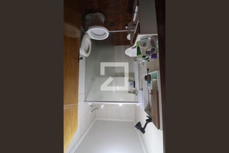 Banheiro de casa à venda com 2 quartos, 130m² em Lauzane Paulista, São Paulo