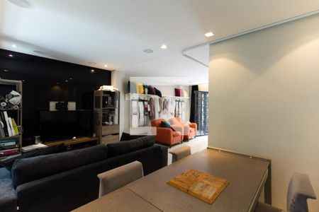 Sala de casa à venda com 3 quartos, 147m² em Vila Olímpia, São Paulo