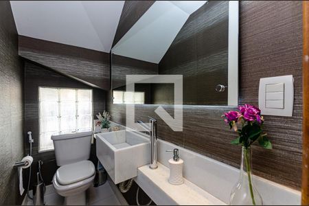 Banheiro da Sala de apartamento à venda com 3 quartos, 240m² em Vila Progresso, Niterói