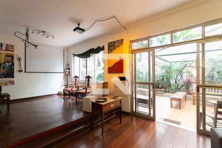 Sala de casa para alugar com 4 quartos, 330m² em Vila Ida, São Paulo