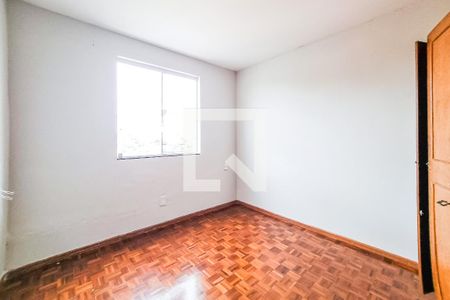 Quarto 2 de apartamento para alugar com 3 quartos, 100m² em Copacabana, Belo Horizonte