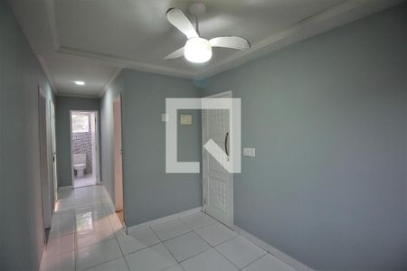 Sala de casa para alugar com 1 quarto, 50m² em Paraíso, São Gonçalo