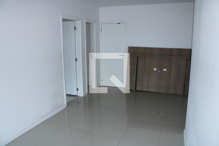 Sala de apartamento para alugar com 2 quartos, 81m² em Recreio dos Bandeirantes, Rio de Janeiro