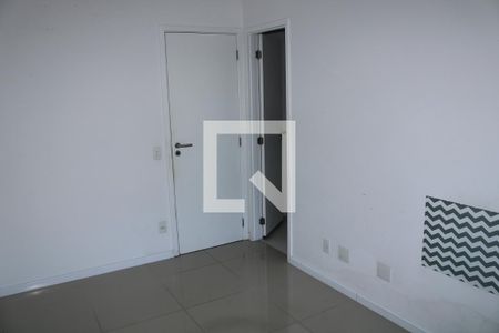 Quarto 1 de apartamento para alugar com 2 quartos, 81m² em Recreio dos Bandeirantes, Rio de Janeiro