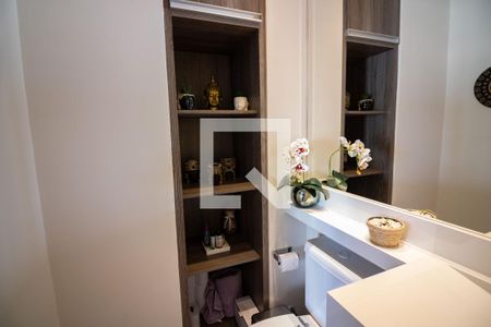 Lavabo de apartamento à venda com 2 quartos, 70m² em Campo Belo, São Paulo