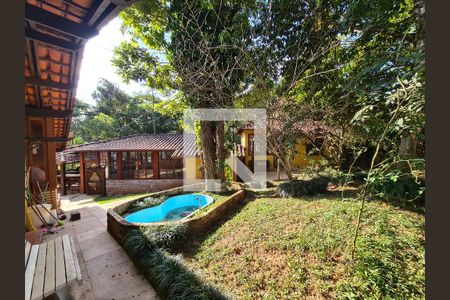Casa de condomínio à venda com 600m², 4 quartos e 4 vagas