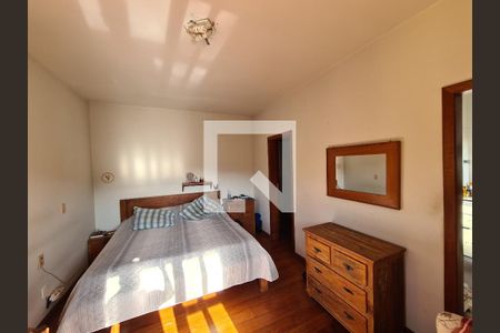 Casa de condomínio à venda com 600m², 4 quartos e 4 vagas