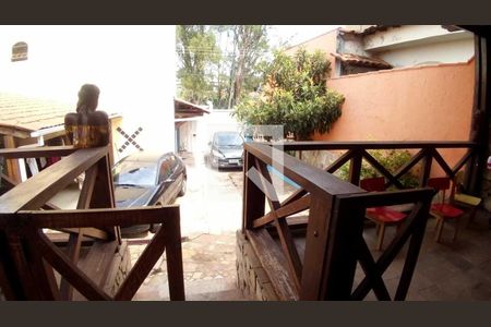 Casa à venda com 310m², 4 quartos e 4 vagas