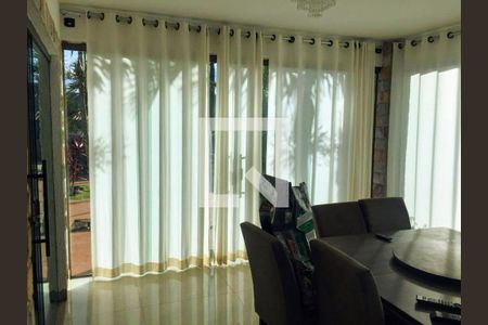 Casa de Condomínio à venda com 5 quartos, 394m² em Ville Des Lacs, Nova Lima