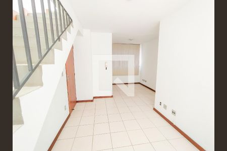Apartamento à venda com 3 quartos, 115m² em Caiçaras, Belo Horizonte