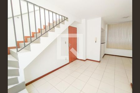 Apartamento à venda com 3 quartos, 115m² em Caiçaras, Belo Horizonte