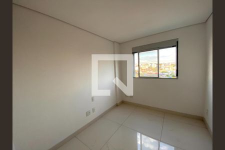 Apartamento à venda com 4 quartos, 72m² em Serrano, Belo Horizonte