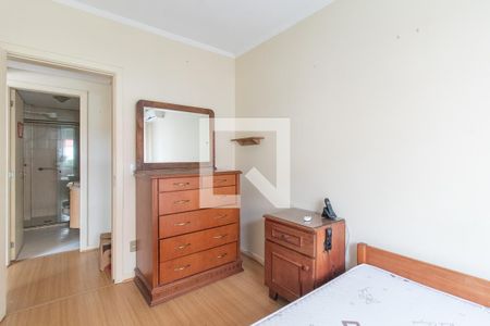 Quarto 1 de apartamento para alugar com 2 quartos, 74m² em Teresópolis, Porto Alegre