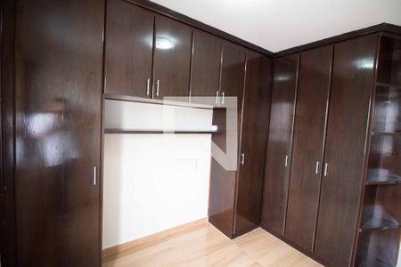 Quarto 1 de apartamento à venda com 2 quartos, 54m² em Vila Bertioga, São Paulo