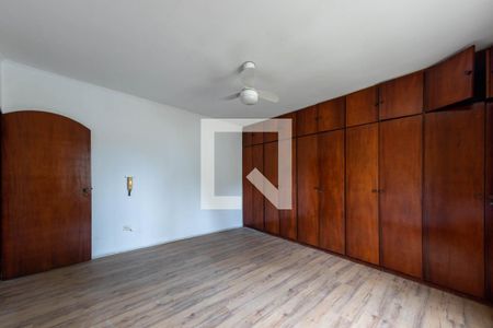 Quarto de casa para alugar com 3 quartos, 152m² em Jardim Avelino, São Paulo