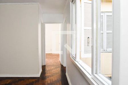 Sala de apartamento para alugar com 2 quartos, 64m² em Navegantes, Porto Alegre