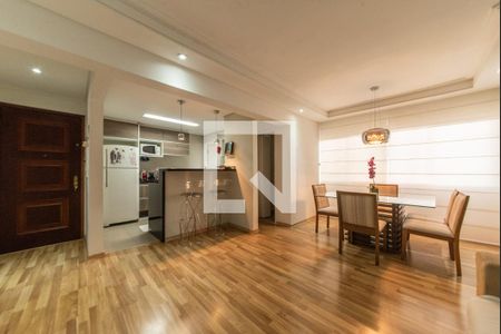 Sala de apartamento à venda com 2 quartos, 80m² em Vila Gumercindo, São Paulo