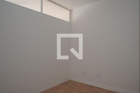 Quarto/Sala de kitnet/studio à venda com 1 quarto, 35m² em Centro, Campinas