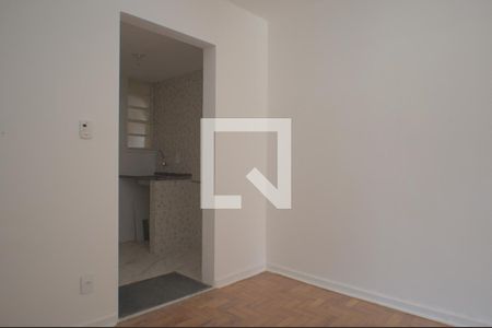 Cozinha de kitnet/studio à venda com 1 quarto, 35m² em Centro, Campinas