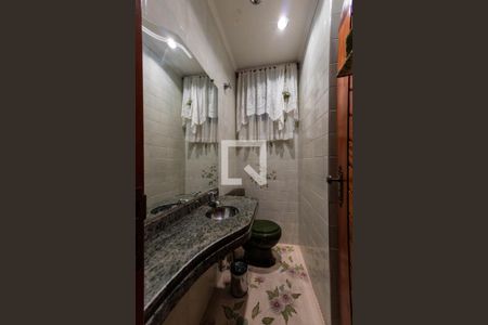 Lavabo de apartamento para alugar com 3 quartos, 215m² em Jardim Avelino, São Paulo