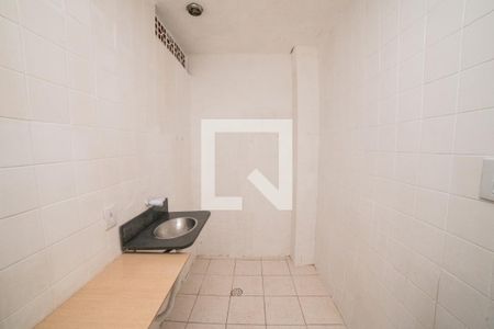 Cozinha de apartamento para alugar com 1 quarto, 32m² em Santa Efigênia, São Paulo