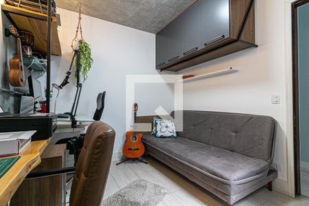 Suite 1 / Escritório de casa à venda com 3 quartos, 168m² em Vila Londrina, São Paulo