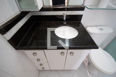 Apartamento à venda com 75m², 3 quartos e 1 vaga Apartamento à venda com 75m², 3 quartos e 1 vagaBanheiro