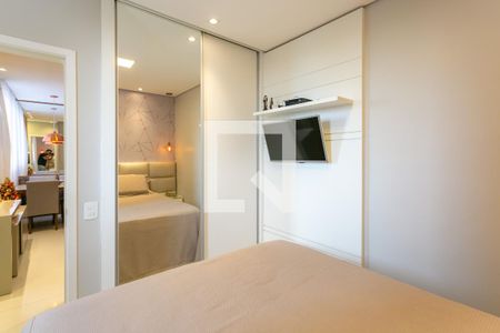 Quarto 1 de apartamento para alugar com 2 quartos, 48m² em Palmeiras, Belo Horizonte