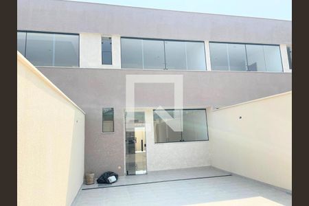 Fachada de casa à venda com 3 quartos, 99m² em Santa Branca, Belo Horizonte