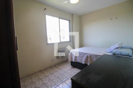 Quarto 1 de apartamento para alugar com 2 quartos, 43m² em Freguesia de Jacarepaguá, Rio de Janeiro
