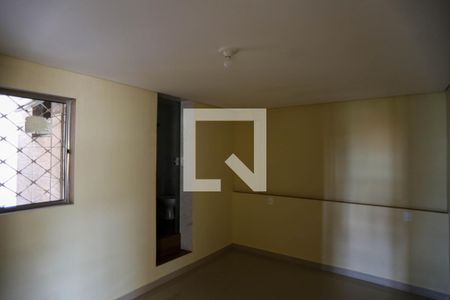 Quarto 1 de apartamento para alugar com 3 quartos, 100m² em Horto Florestal, Belo Horizonte