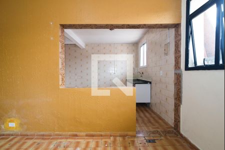 Sala de casa para alugar com 2 quartos, 80m² em Jardim Pilar, Mauá