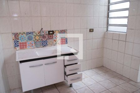 Cozinha de casa para alugar com 2 quartos, 50m² em Jardim Pilar, Mauá
