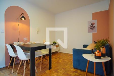 Sala de apartamento para alugar com 1 quarto, 40m² em Cristo Redentor, Porto Alegre