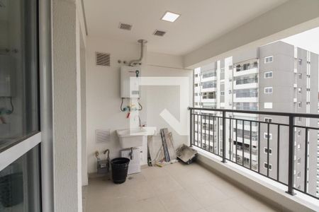 Varanda e Área de serviço  de apartamento para alugar com 2 quartos, 55m² em Tatuapé, São Paulo