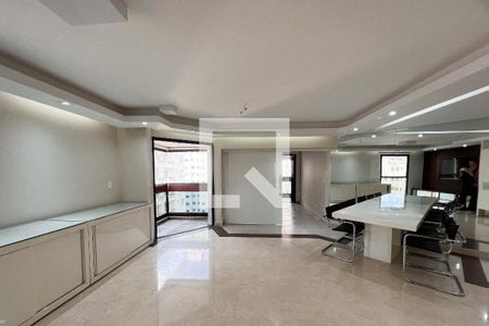 Sala de apartamento para alugar com 3 quartos, 150m² em Vila Nova Conceição, São Paulo