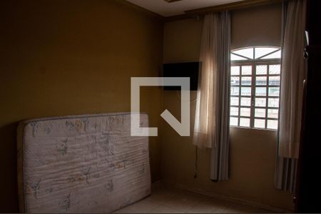 Quarto 1 de casa à venda com 5 quartos, 150m² em Colonial, Contagem