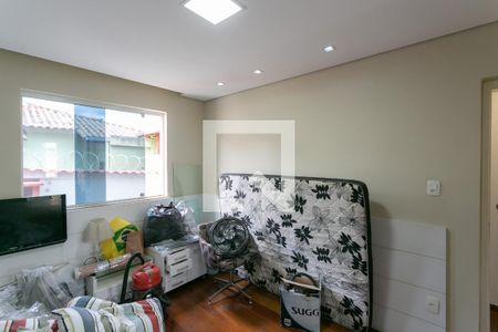 Quarto 2 de casa para alugar com 3 quartos, 100m² em Esplanada, Belo Horizonte