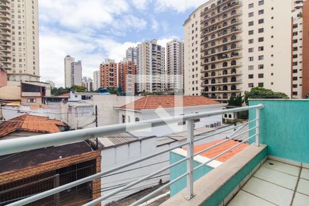 Varanda de casa para alugar com 3 quartos, 301m² em Vila Gomes Cardim, São Paulo