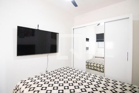 Suíte 1 de casa de condomínio à venda com 2 quartos, 65m² em Vila Pierina, São Paulo