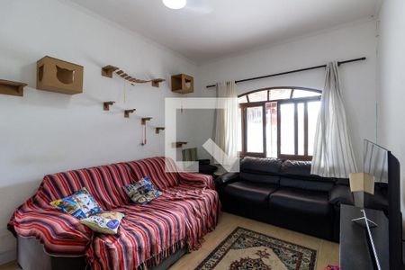 Sala de casa para alugar com 2 quartos, 75m² em Caiçara , Praia Grande