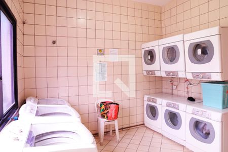 Studio à venda com 31m², 1 quarto e 1 vaga Studio à venda com 31m², 1 quarto e 1 vagaLavanderia