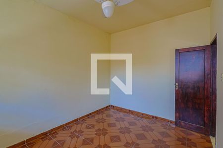 Quarto de casa à venda com 3 quartos, 300m² em Renascença, Belo Horizonte