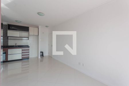 Sala de apartamento à venda com 2 quartos, 57m² em Vila Liviero, São Paulo