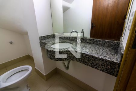 Lavabo de apartamento para alugar com 2 quartos, 40m² em Parque Maria Helena, São Paulo