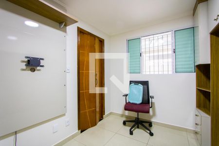 Quarto 2 de casa à venda com 2 quartos, 75m² em Vila Pires, Santo André