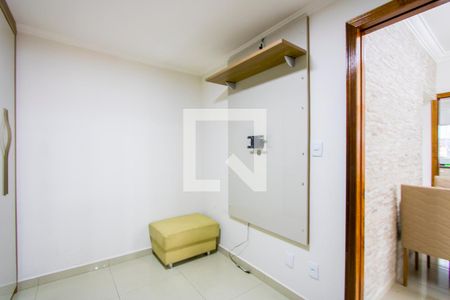 Quarto 2 de casa à venda com 2 quartos, 75m² em Vila Pires, Santo André