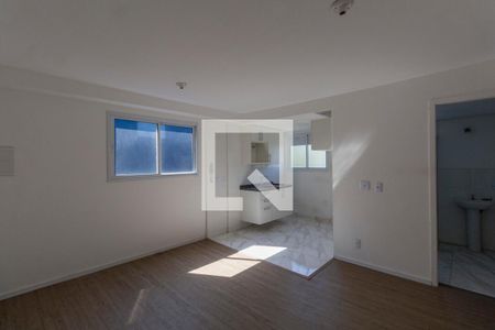 Sala e Cozinha Integrada  de apartamento à venda com 2 quartos, 45m² em Vila Ré, São Paulo