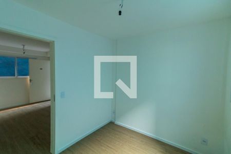 Quarto 1 de apartamento para alugar com 1 quarto, 38m² em Vila Ré, São Paulo