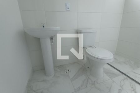 Banheiro de apartamento à venda com 1 quarto, 36m² em Vila Ré, São Paulo